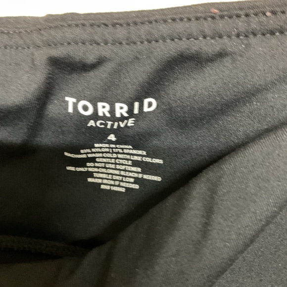 Torrid Active Black Leggings - Picture 4 of 4